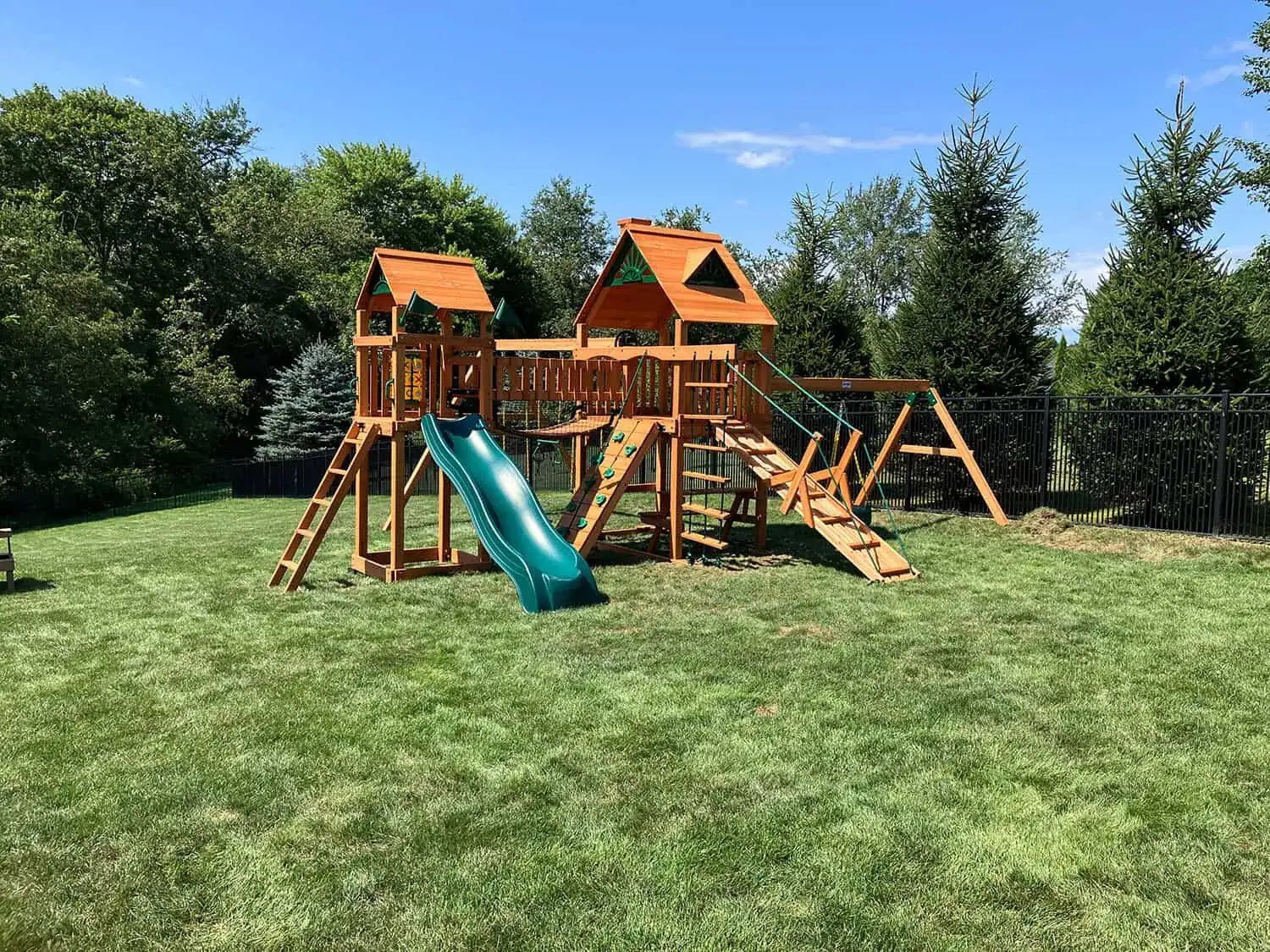 Backyard Playset Installation - bearplaygrounds