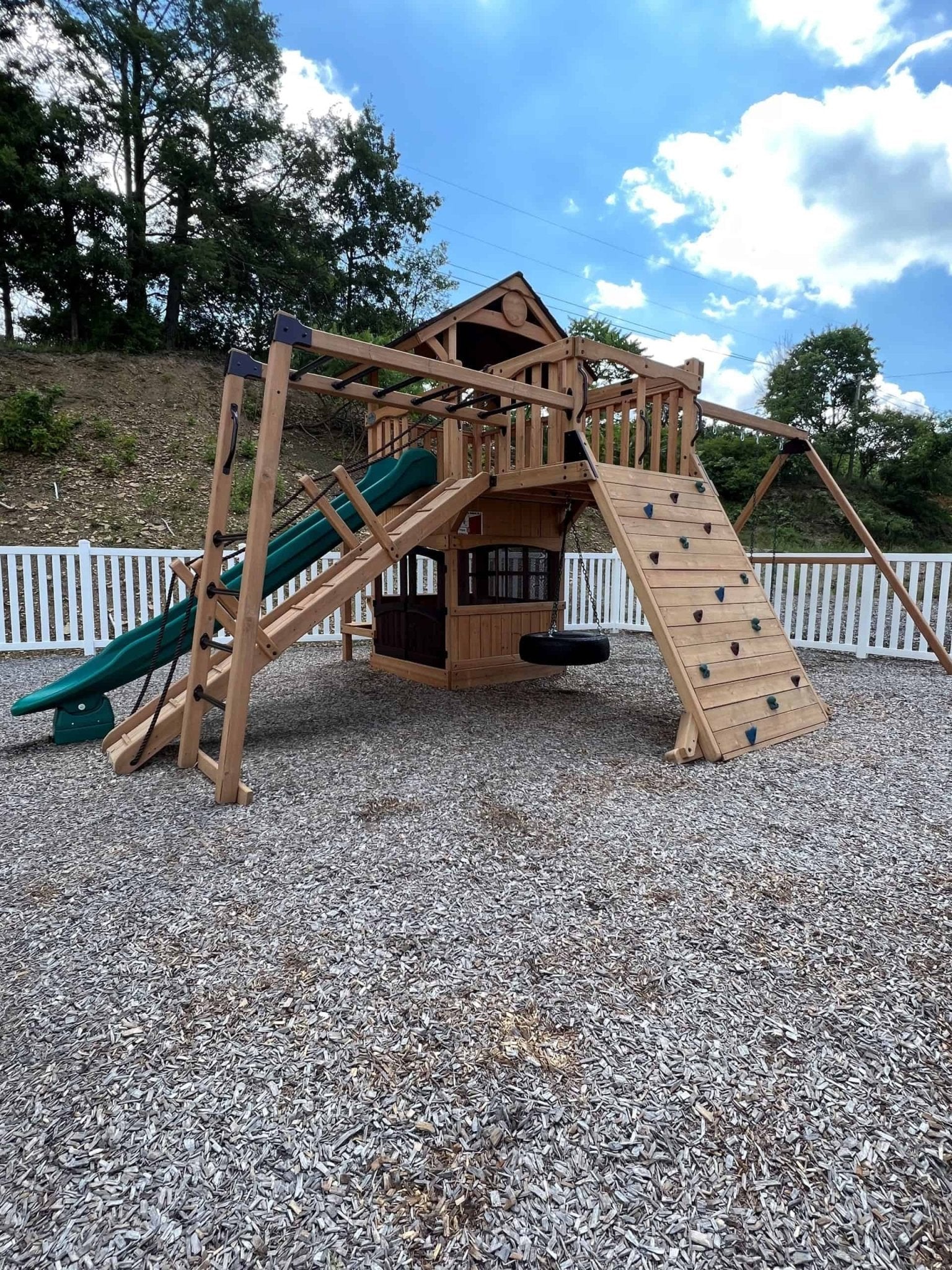 Olympian Outlook XL 4 - bearplaygrounds